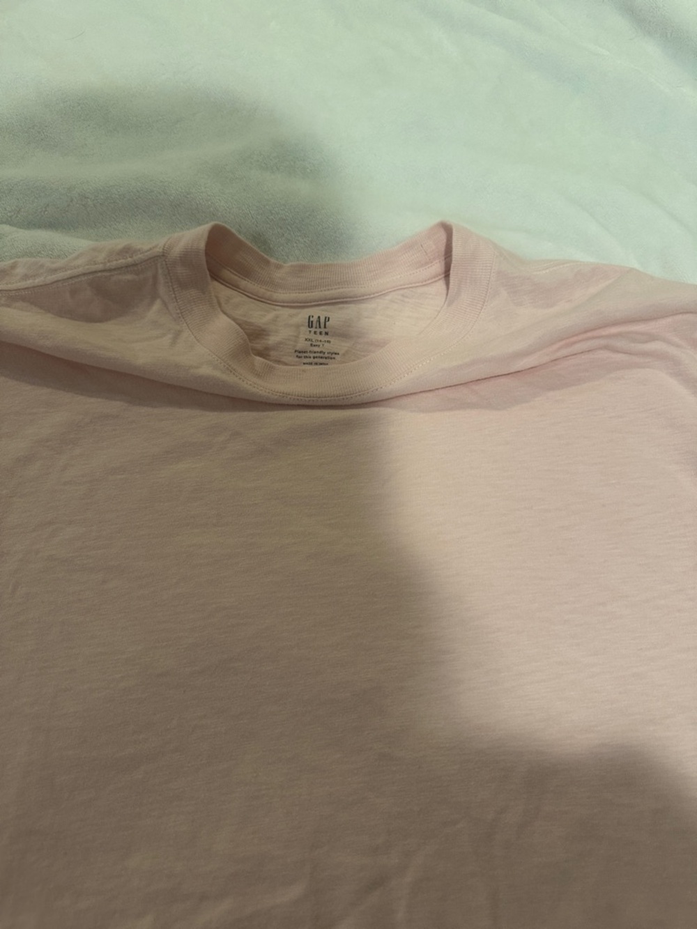 GAP Men's Light Pink Crew Neck Short Sleeve Tee